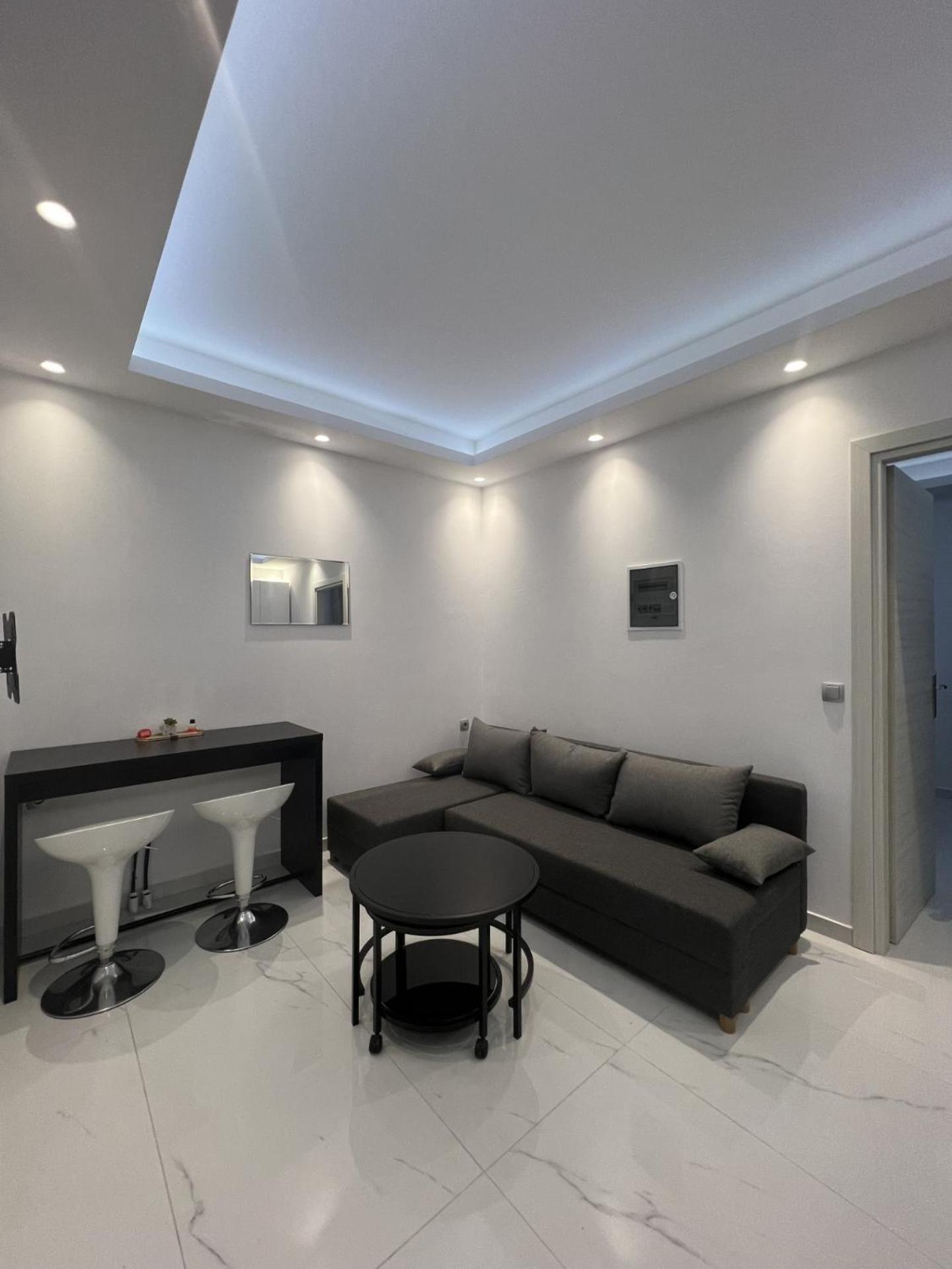 Teo Apartments Гувія Екстер'єр фото