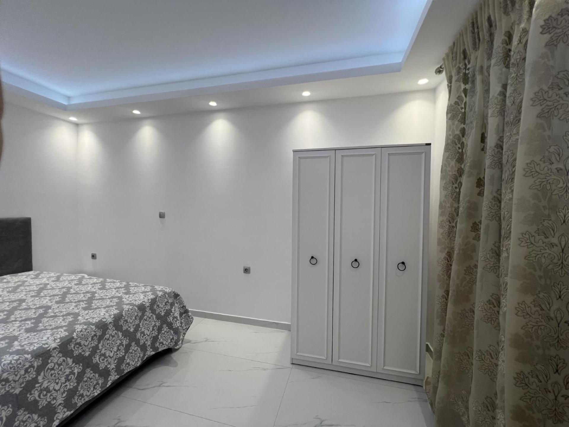 Teo Apartments Гувія Екстер'єр фото